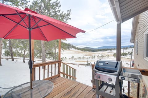 Conifer Home with Deck, 6 Mi to Staunton State Park! House in Park County