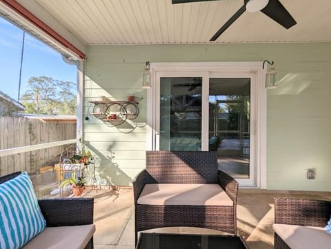 Patio, View (from property/room), Seating area