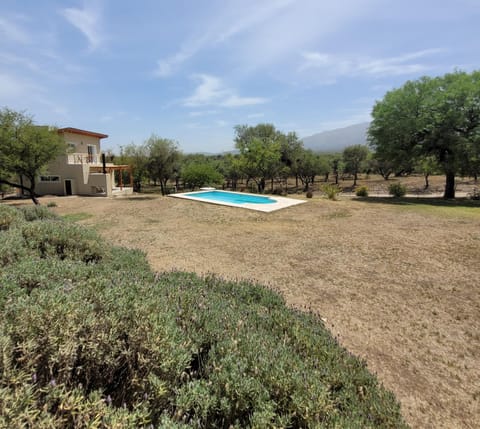 Arcobaleno Casas Serranas House in San Luis Province, Argentina