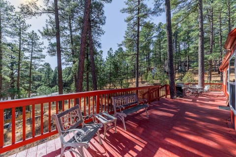 Willow House: 3 Bedrooms, Private Hot Tub, Views!! House in Ruidoso
