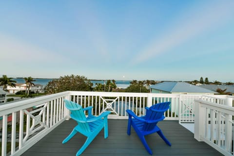 Atlantis Beach House House in Bradenton Beach