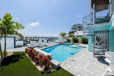 Bayfront Retreat House in Bradenton Beach