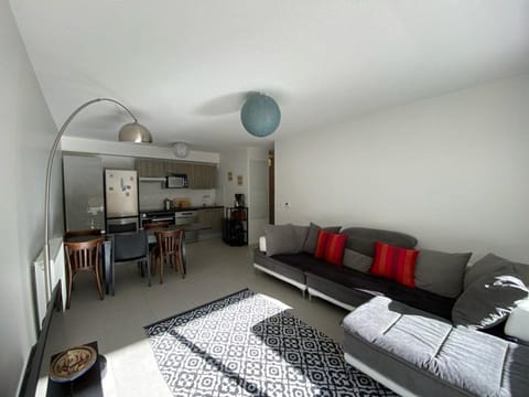 Appartement cosy et boisé, 6 pers. proche centre Capbreton avec terrasse, parking et accès PMR partiel - FR-1-413-231 Apartment in Capbreton