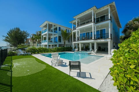 Bay View Beauty House in Anna Maria Island