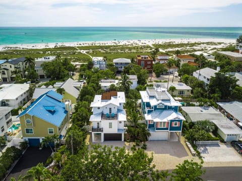 Beach Escape House in Anna Maria Island