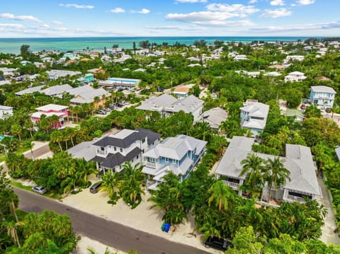 Endless Summer House in Anna Maria Island