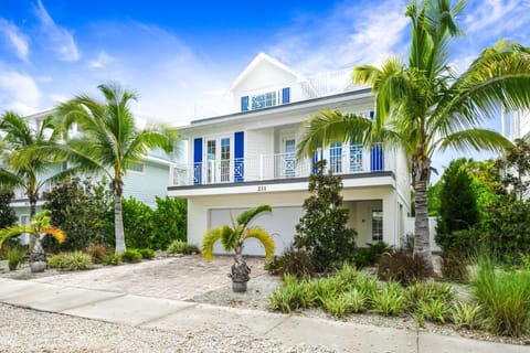 Montego Bay House in Anna Maria Island