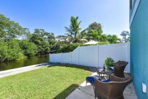 Sunrise Shore House in Anna Maria Island