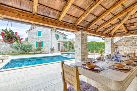 Rustic villa Kata with outdoor pool in Sveti Lovrec Villa in Istria County