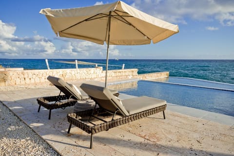 Tracadero Beach Resort Resort in Dominicus