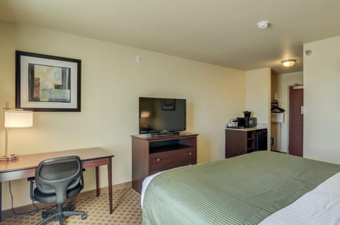 Cobblestone Inn & Suites-Kersey Hotel in Colorado