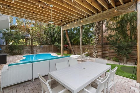 Social Nest House in Anna Maria Island