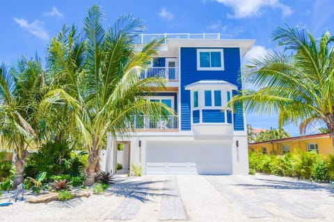 Sea Forever House in Bradenton Beach