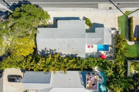 Gulf Shore Cottage House in Anna Maria Island