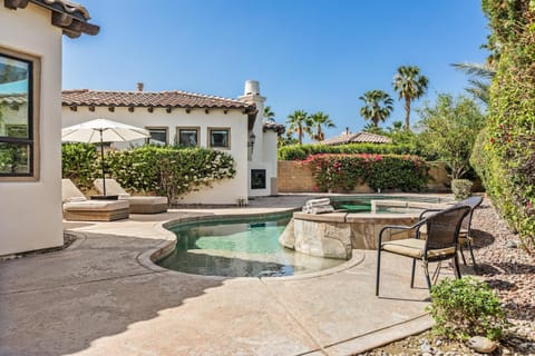 Desert Spring by Fieldtrip 8Bd Resort with Pool Spa Casita Maison in La Quinta