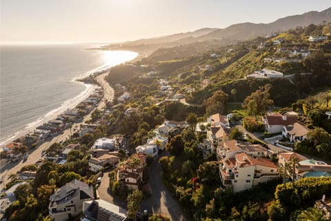 Villa Reina by Fieldtrip Majestic Ocean-View Villa in Malibu House in Topanga