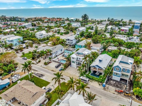 Beachly Beloved House in Bradenton Beach