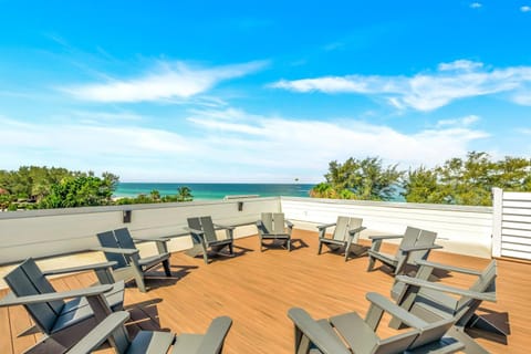 Tide of Your Life House in Bradenton Beach