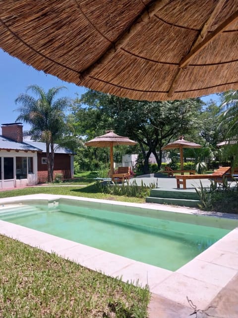 Complejo Los Viajeros Nature lodge in Paso de la Patria