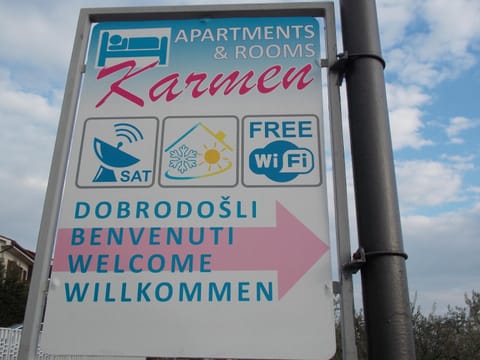 Apartments & Rooms Karmen Bed and Breakfast in Piran