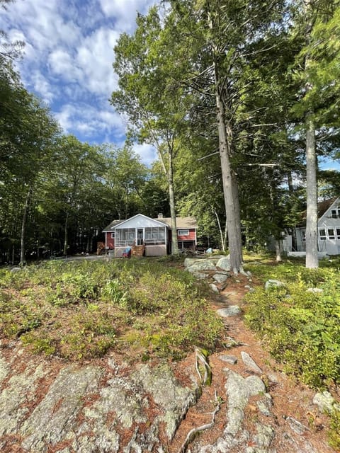PLACYD PINES LIMIT 8 cottage Chalet in Sebago Lake