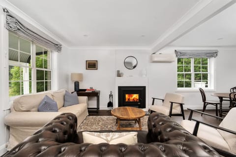 Cherry Tree Cottage, Burrawang, Southern Highlands House in Burrawang
