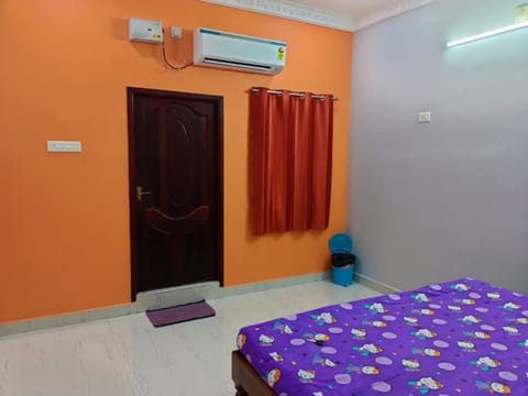 VJ VILLA HOME STAY DOUBLE COT ROOM Vacation rental in Puducherry