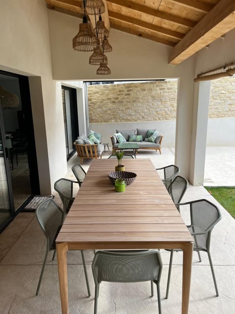 Patio, Balcony/Terrace, Dining area