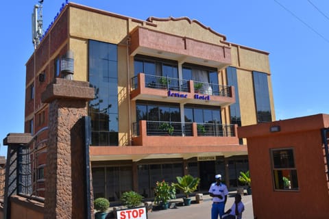 JEVINE HOTEL Hôtel in Kampala