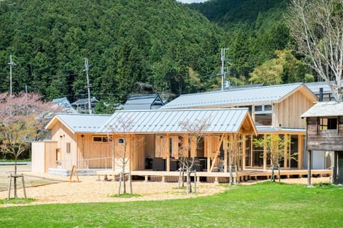 Property building, Day, Natural landscape, Mountain view