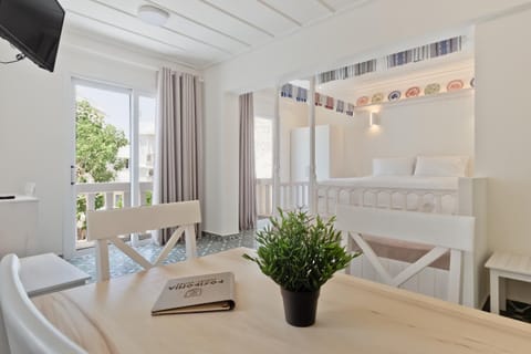 Posidonia Luxury Suites Apartment hotel in Karpathos