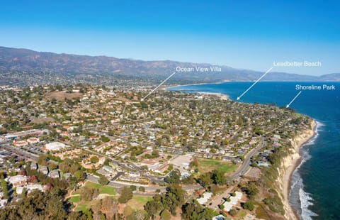 Ocean View Villa Chalet in Santa Barbara