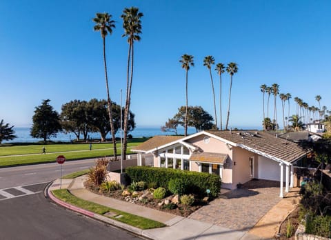 Casa Costera House in Santa Barbara