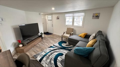 Communal lounge/ TV room, Living room