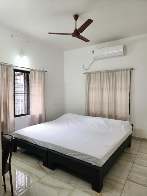 Olive Homestay 1bhk Diamond Ernakulam Bed and Breakfast in Kochi