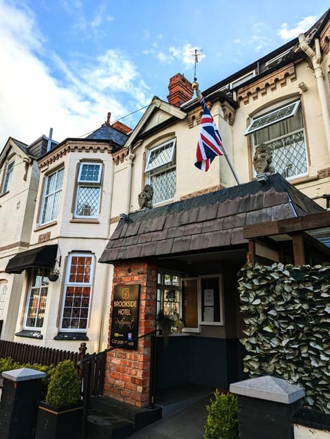 Brookside Hotel & Restaurant ,Suitable for Solo Travelers, Couples, Families, Groups Education trips & Contractors welcome Hotel in Chester