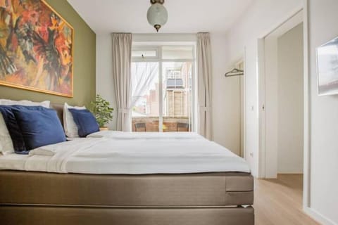 Luxury apartment within 30 meters of the harbour Scheveningen Condo in The Hague