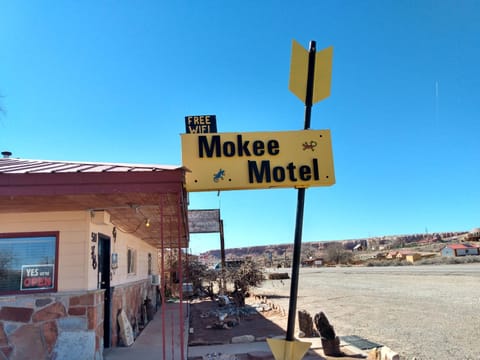 Mokee Motel Motel in Bluff