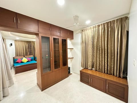 WHITEVILLA 5 ROOMS Villa in Pune