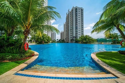 海景套房 3房3厕 可8-12人Danga Bay Country Garden YI JIA名宿 Apartment in Johor Bahru