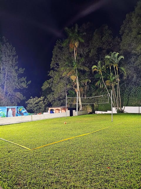 Chácara Sítio com Piscina Aquecida Fácil Acesso House in State of São Paulo