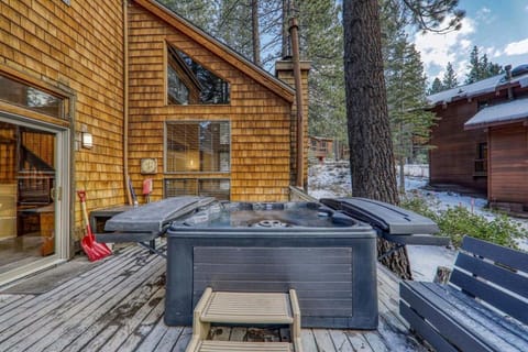 4BD Tahoe Retreat One Mile from Northstar House in Northstar Drive