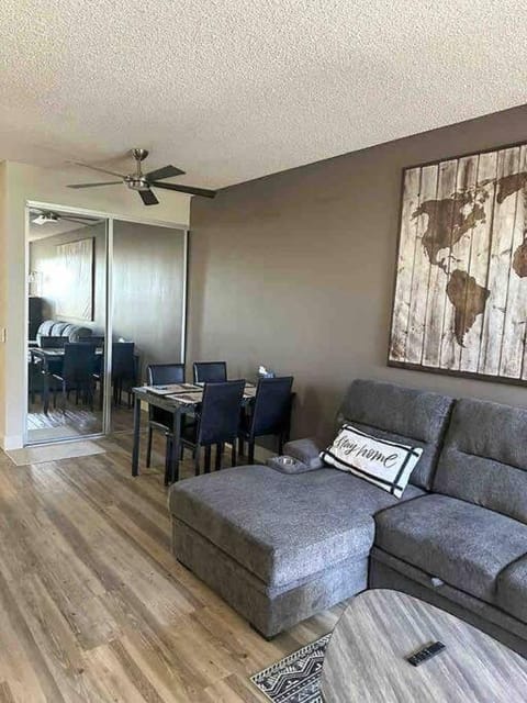 Hollywood Walk of Fame 1BR for Long Lease Apartment in Hollywood