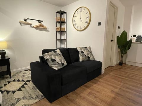 Ultra Modern Studio Apartment, in Central Exeter Apartment in Exeter