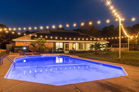 Night, Natural landscape, Pool view, Swimming pool