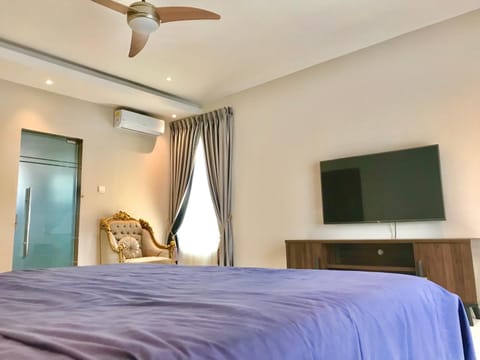 Luxury 4 bedrooms Townhouse Villa in Accra