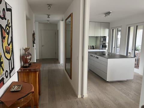 Luxury 2-Bedroom Flat close to FAIR & OLD TOWN Apartment in Neuss
