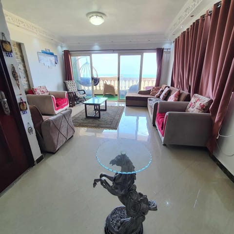 Sea and Montaza Palace view 2 bedrooms apartment alexandria,2 full bathrooms, with 2 AC and 1 Stand Fan, wifi, 4 blankets available Condo in Alexandria