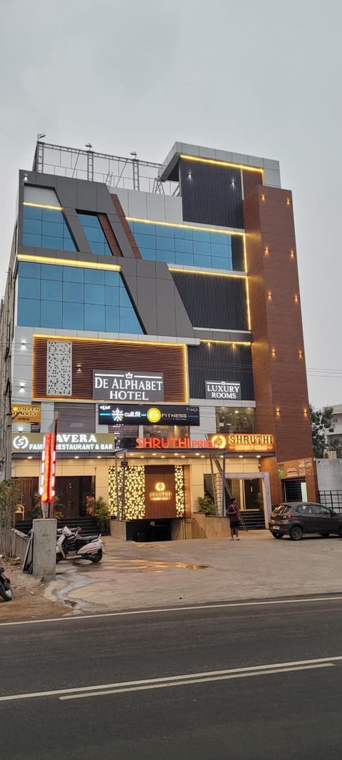 Terrace Party House with Bedroom,Kitchen and playarea Apartment in Secunderabad