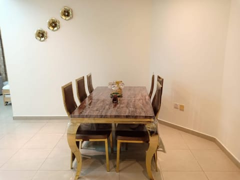 Dining area, Diving, Dinner, Dinner